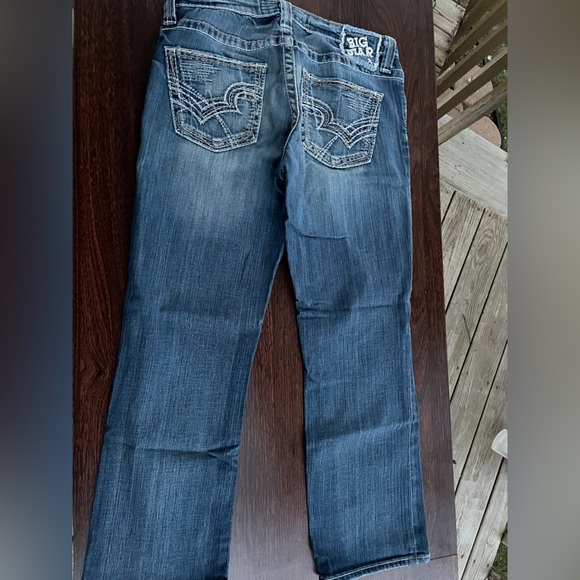 Big Star Low Rise Rikki Capris - Picture 3 of 5